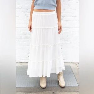 Brandy Melville Izzy Skirt White